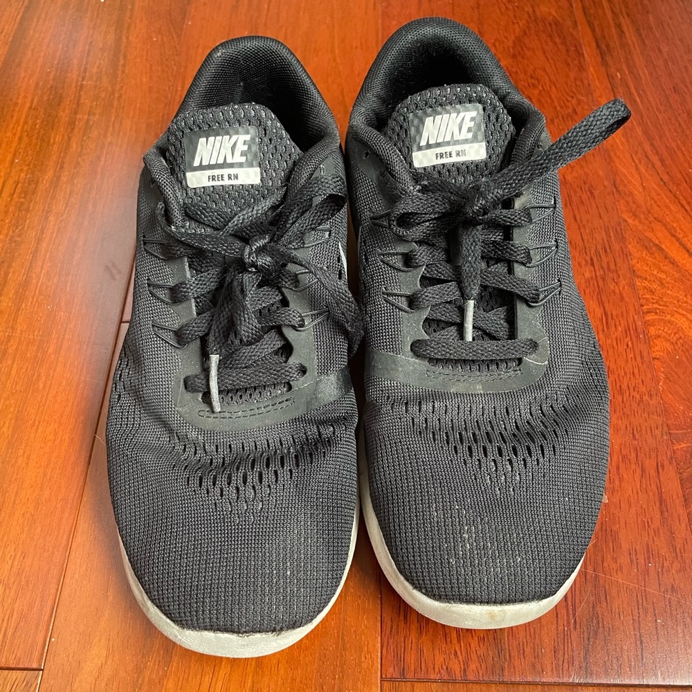 Nike free runs, black, size 4.5Y